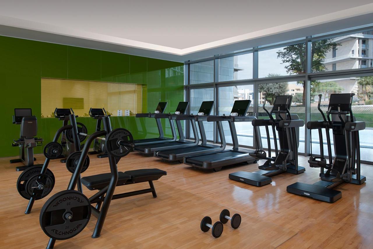 Banyan Tree Doha At La Cigale Mushaireb Экстерьер фото The gym at the hotel