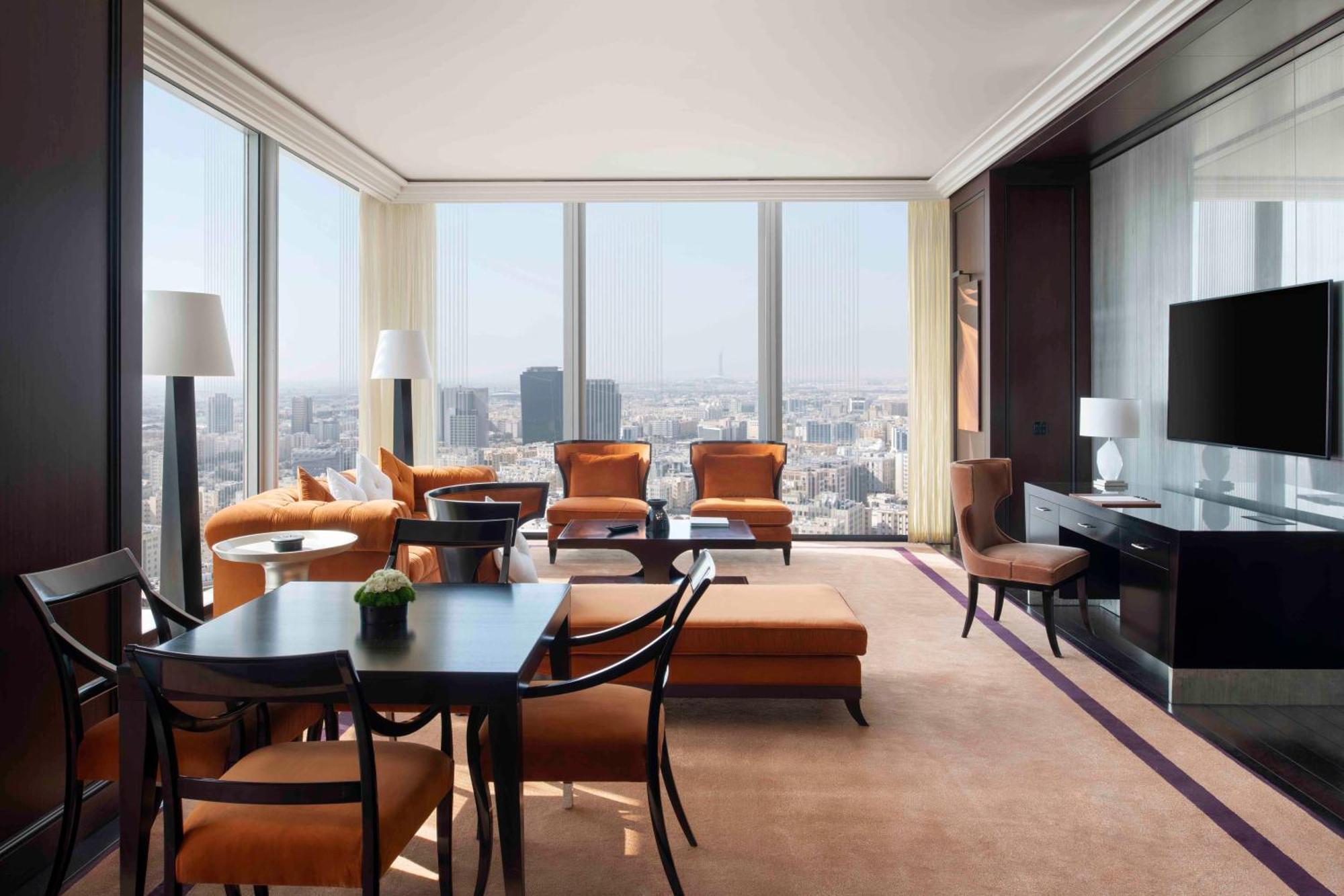 Banyan Tree Doha At La Cigale Mushaireb Экстерьер фото A suite at the hotel